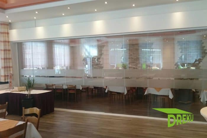 Glasschiebewand Innenraum