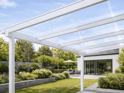 Terrassenüberdachung aus Aluminium mit 8 mm VSG Glas